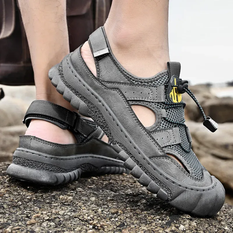 Ailongcity® Breathable Men's Anti-collision Sandals - Stylish Hollow-out Design