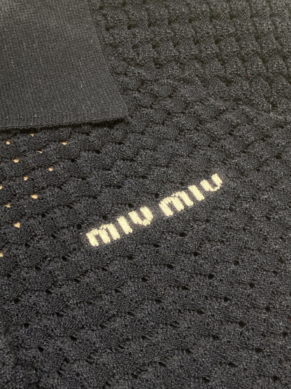 miu new knitted cutout short sleeve