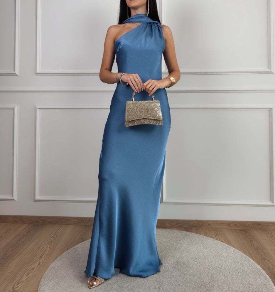 [Copy]Elegant satin gown—sleeveless strapless design with a floor-length skirt