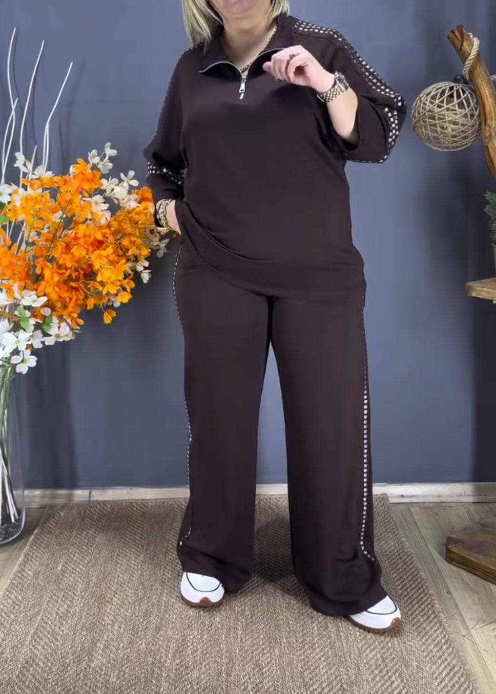 [Copy]Plus Size Brown Rhinestone Starburst Two-Piece Loungewear Set