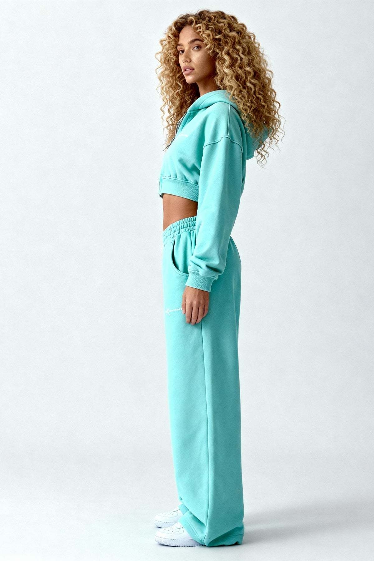 CROPPED ZIP HOODIE CRYSTAL TIFFANY