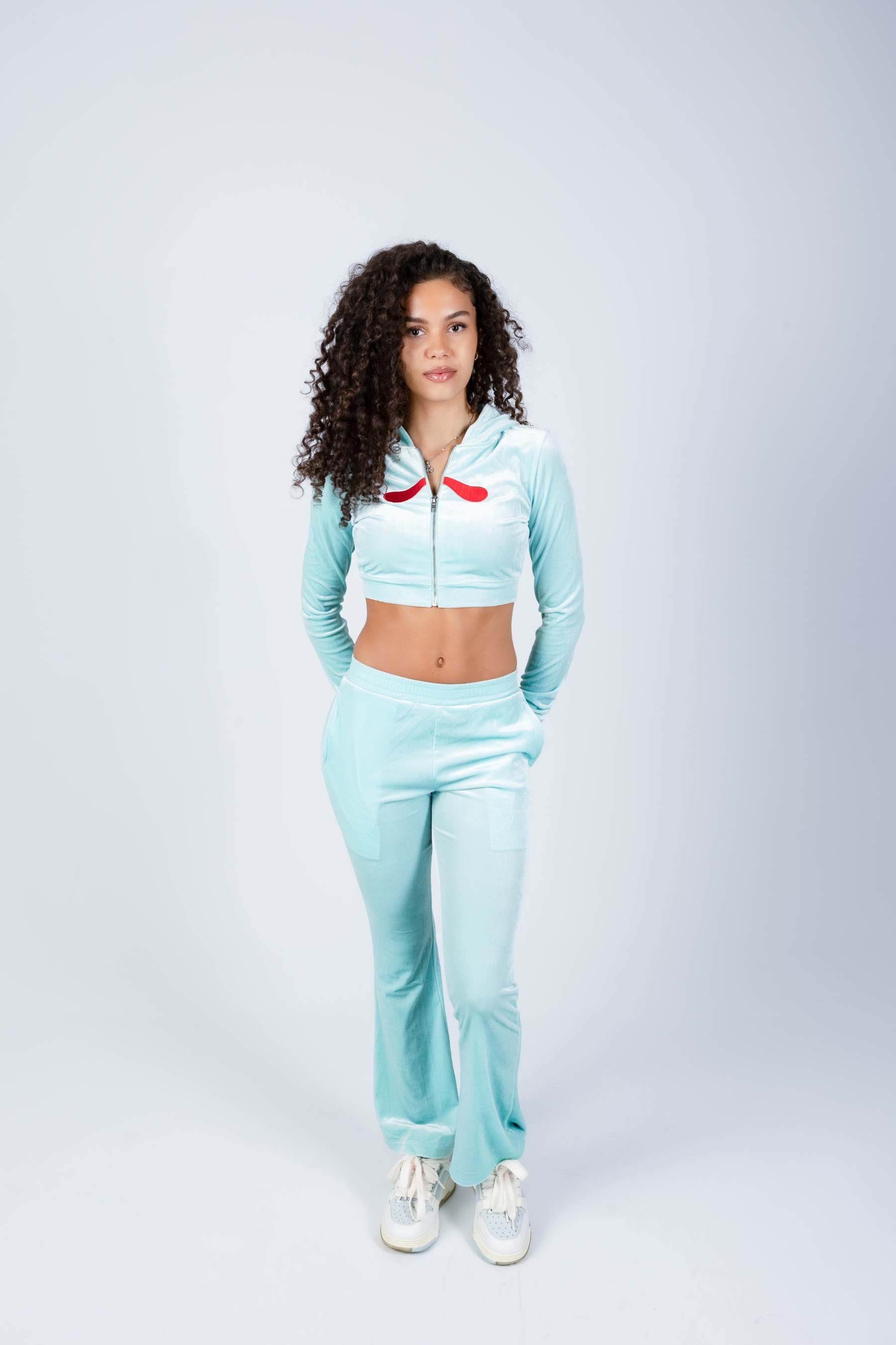 Tres Velour Sweatsuit (Bundle Set)