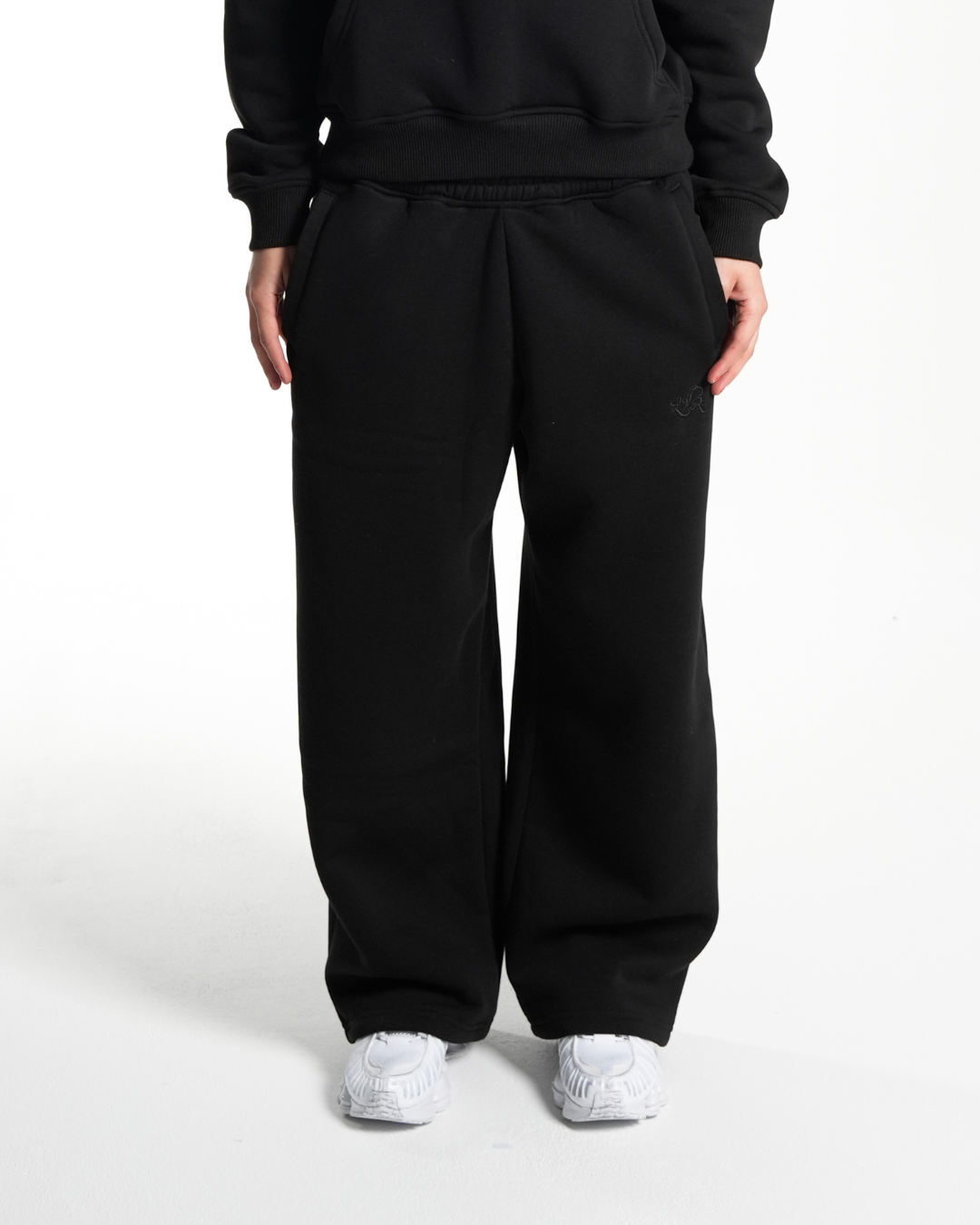 D2D TRACKSUIT SET BLACK