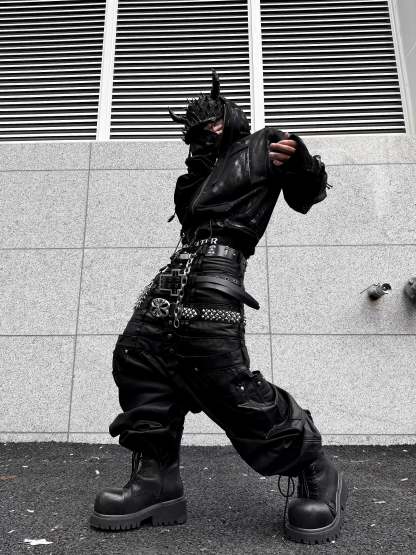 8 Backs J-Cut Pants (Black) (Available)