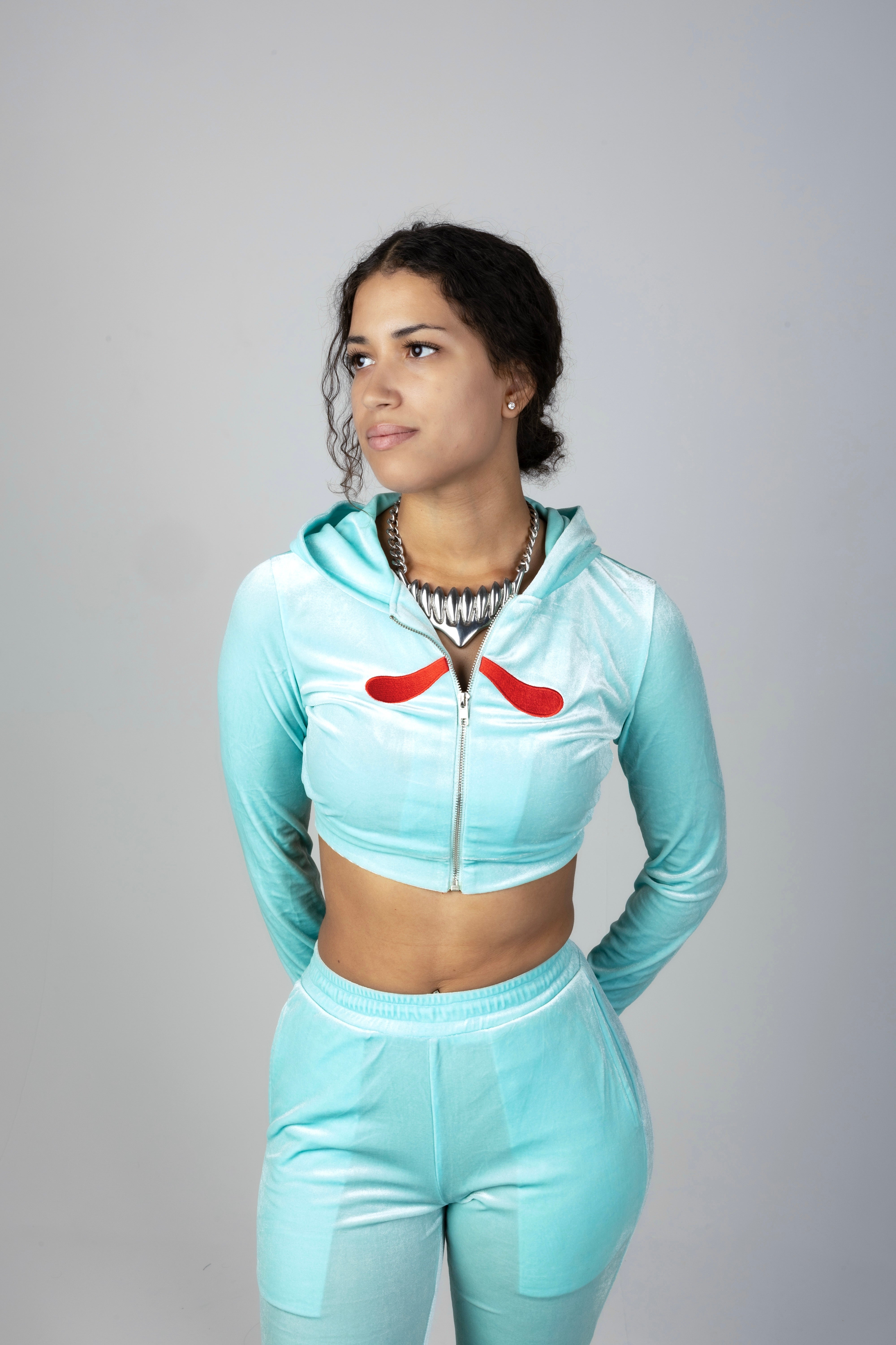 Tres Velour Sweatsuit (Bundle Set)