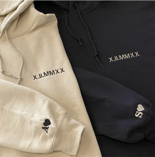 Couple Friend Family Gift！Roman Numeral Custom Embroidered T-Shirt/Sweart/Hoodie【Couple order quantity 2 pcs】