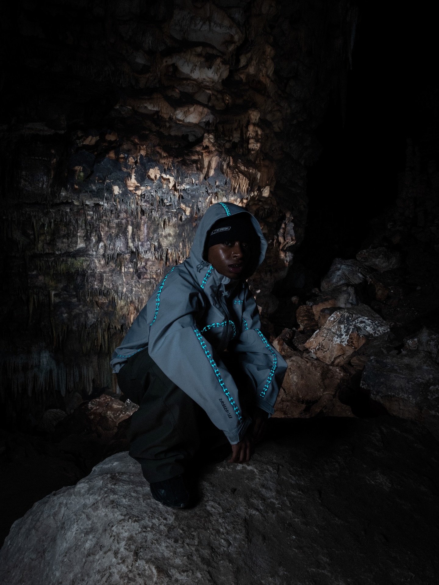 MERTRA Dark jackets (Marble)