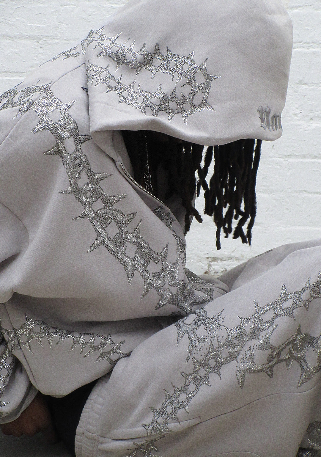 OMEN RHINESTONE OVERSIZED SET SMOKE GREY