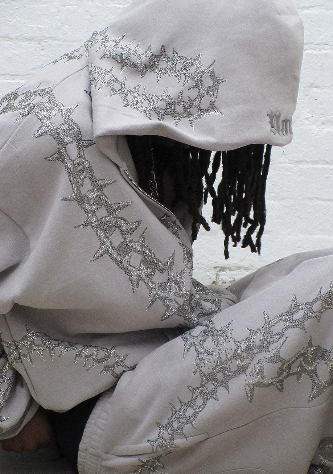 OMEN RHINESTONE OVERSIZED SET SMOKE GREY