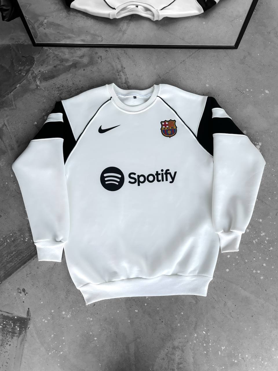 Barcelona Club cotton sweater