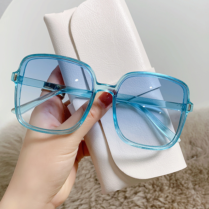 Women’s retro square UV-proof sunglasses