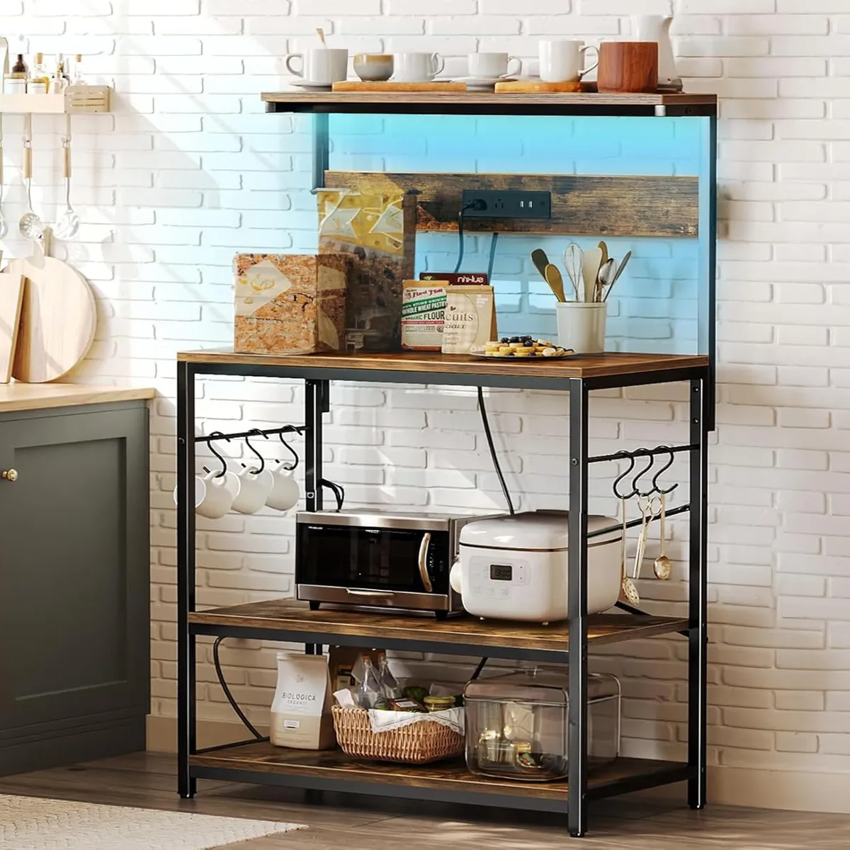 Alacenas Para Cocina Con Estación De Carga Y Luces Led Rgb