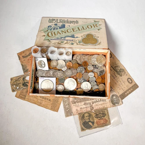 Vintage Cigar Box Mixed U.S. Coin Hoard | LIQUIDATION SALE - Picture 7 of 7