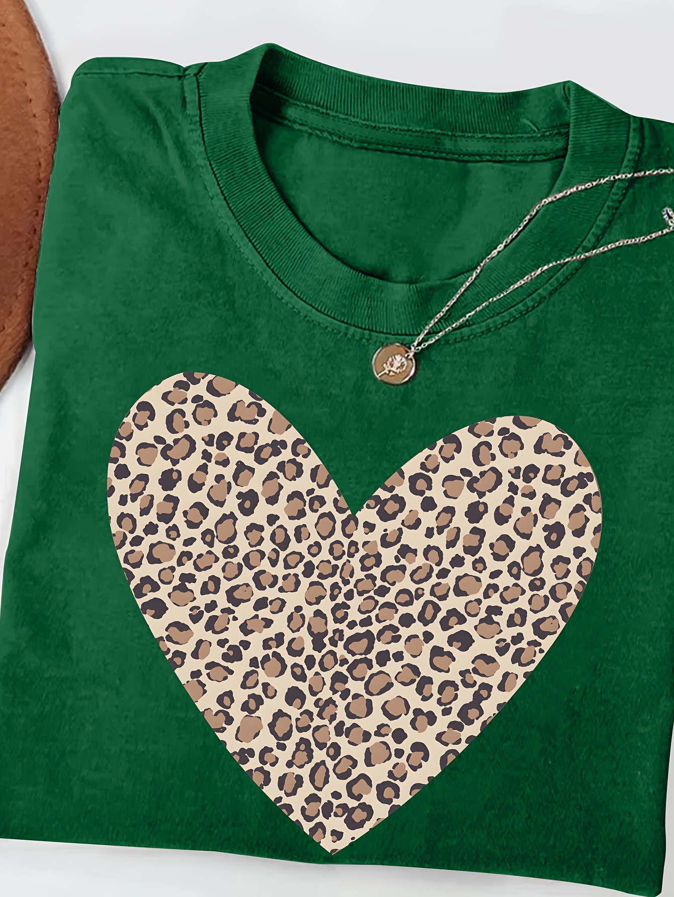 Women Leopard Graphic Tees Cute Soft Cotton Tops(buy 3 free shipping)