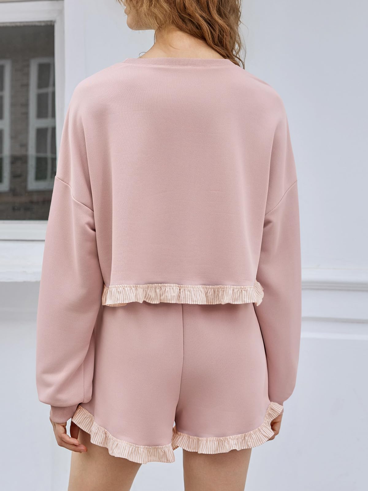 Women's 2 Piece Lounge Sets Color Block Ruffle Cropped Sweatshirts Loose Drawstring Waist Shorts