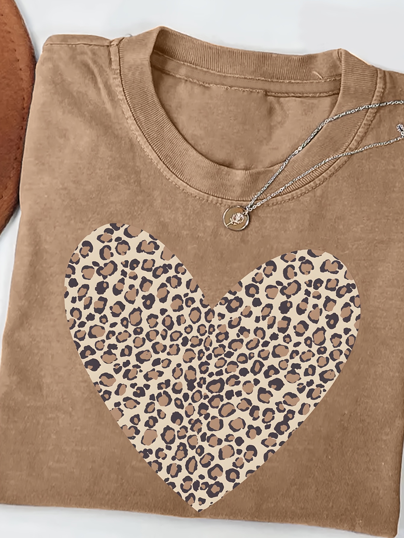 Women Leopard Graphic Tees Cute Soft Cotton Tops(buy 3 free shipping)