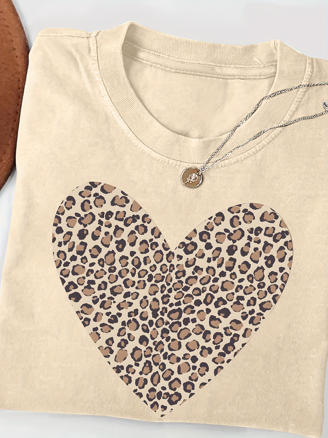 Women Leopard Graphic Tees Cute Soft Cotton Tops(buy 3 free shipping)