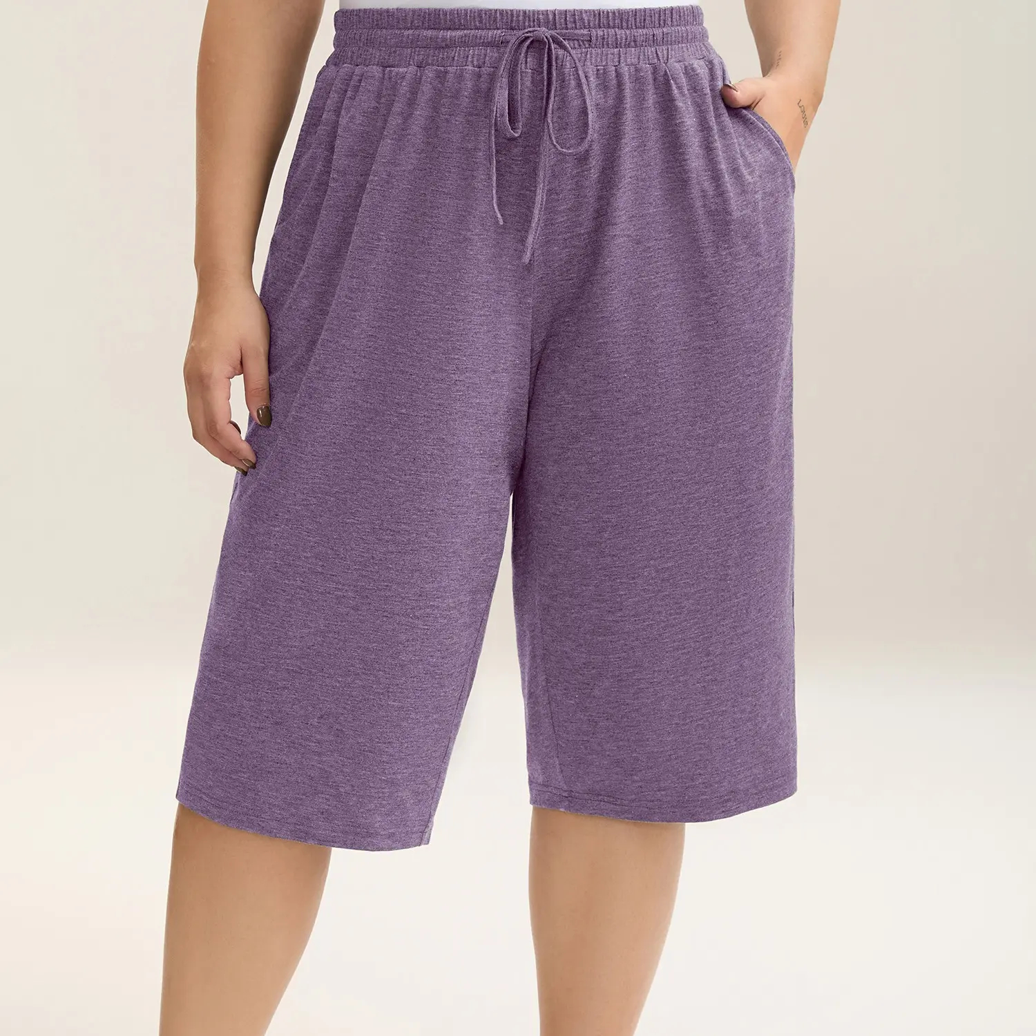 Women's Casual Drawstring Waist Knit Bermuda Shorts With Pockets