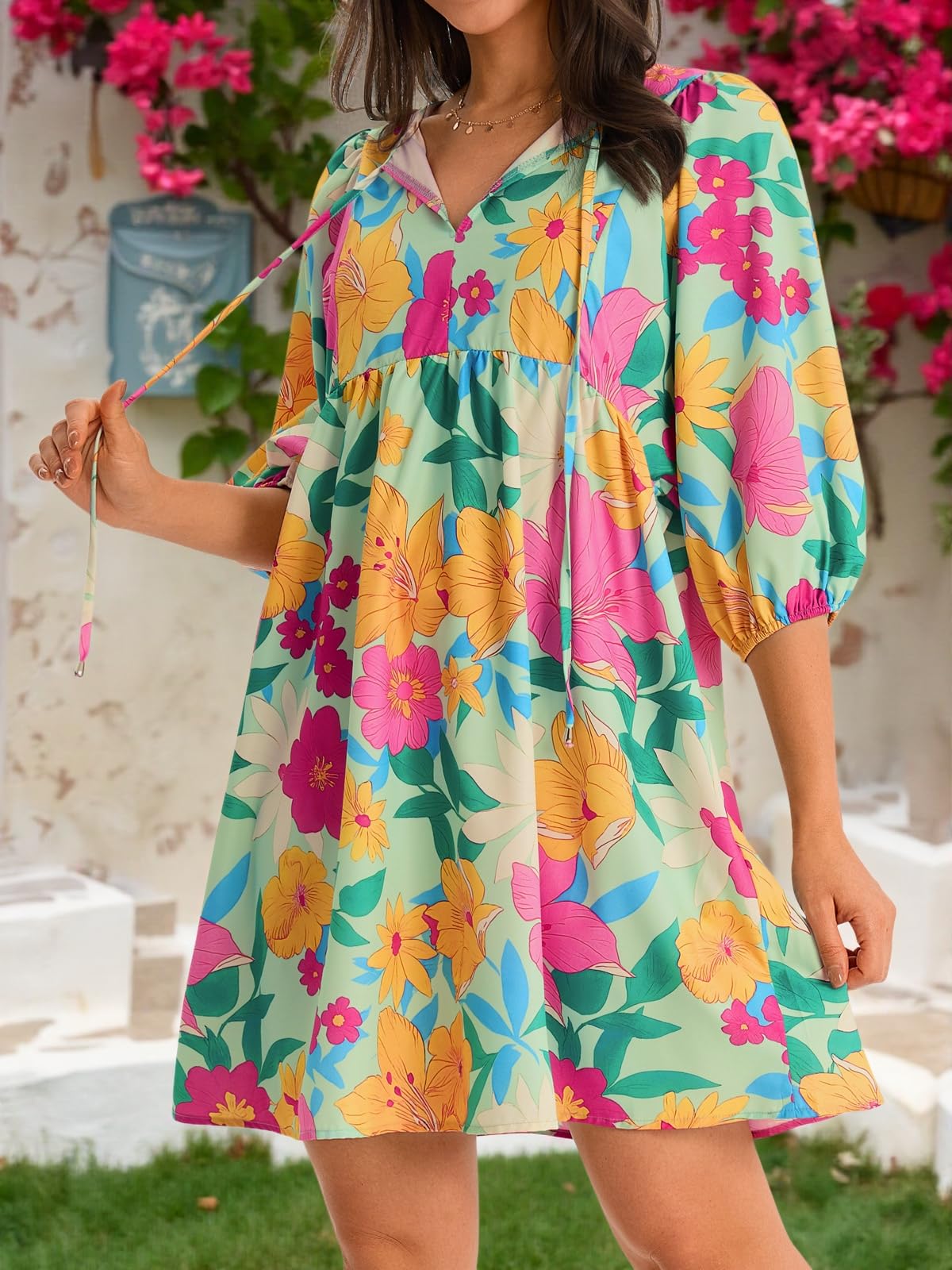 Womens V Neck Puff Sleeve Floral Mini Babydoll Dress with Pockets