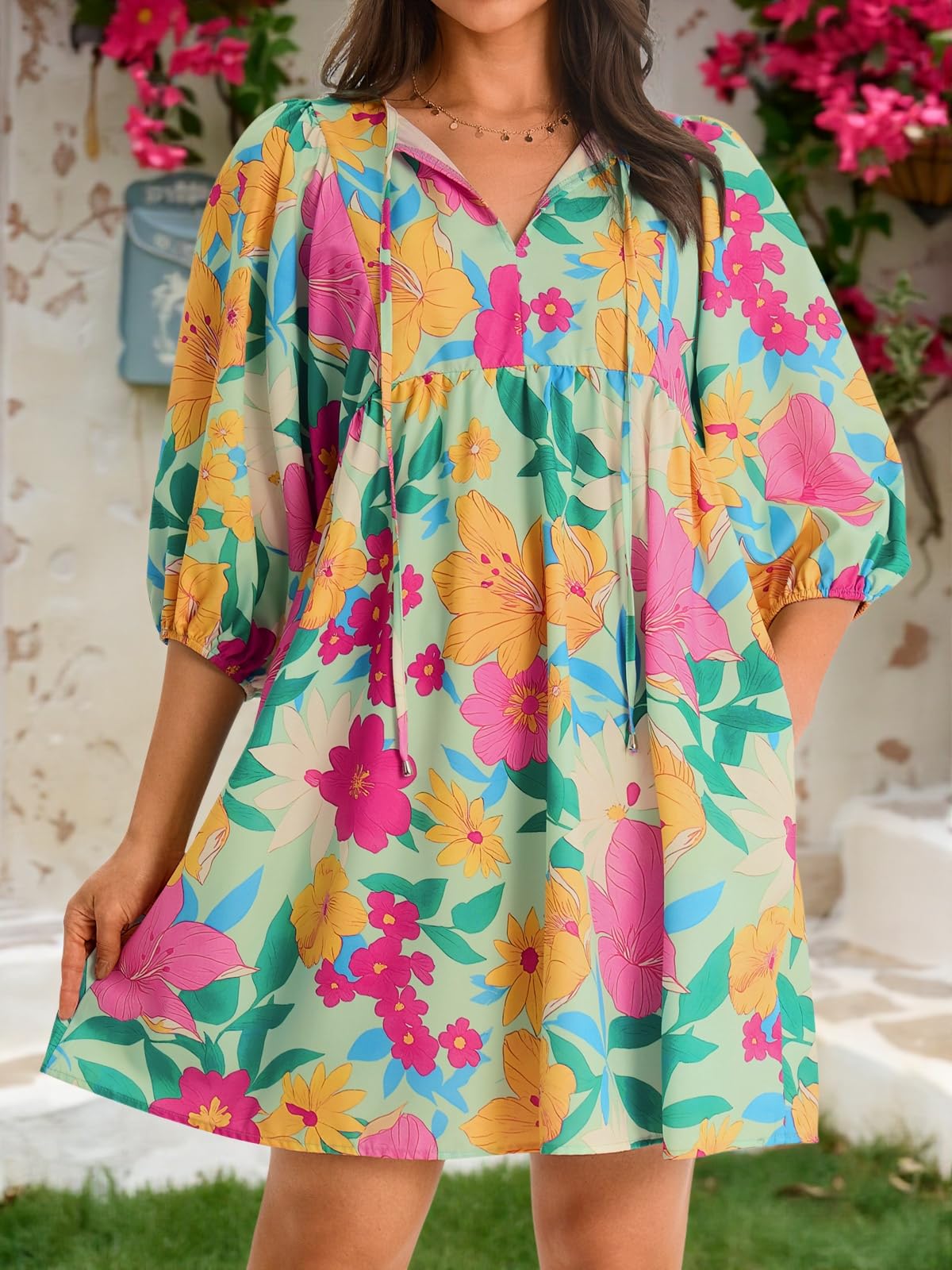 Womens V Neck Puff Sleeve Floral Mini Babydoll Dress with Pockets