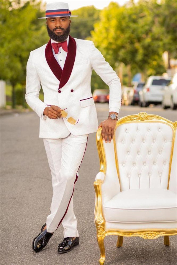 Chic White Jacquard Double-Breasted with Burgundy Lapel Wedding Suit for Men