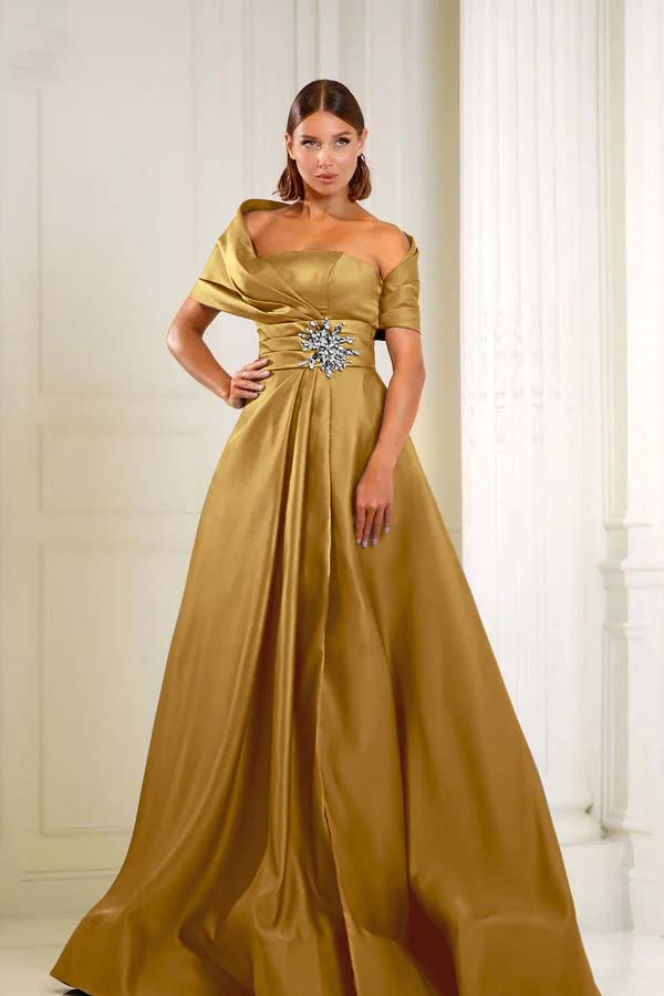 Off the Shoulder Sleeveless Long Formal Dress With Pleated Beading