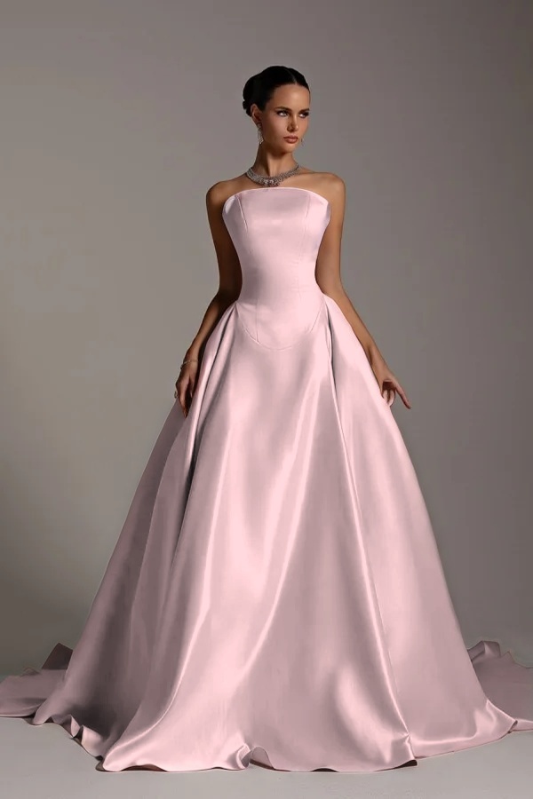 Chic Strapless Sleeveless A Line Long Formal Dress With Pleated