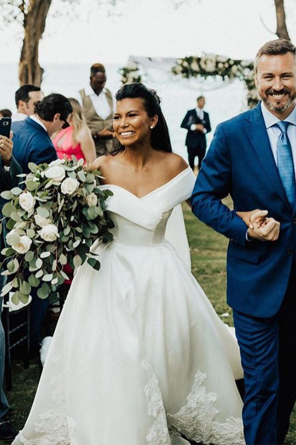 Chic White Off-the-Shoulder Ball Gown V-Neck Wedding Dress with Lace
