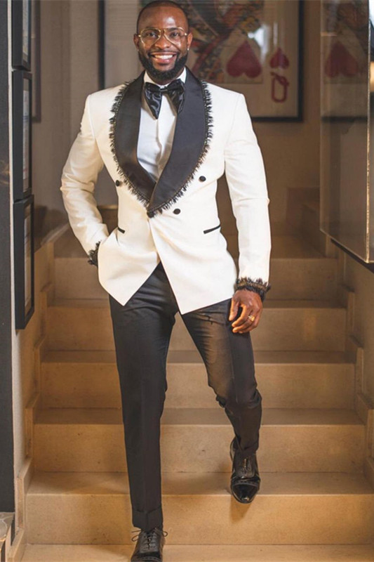 Newest White Shawl Lapel Double-Breasted Wedding Suits with Tassels