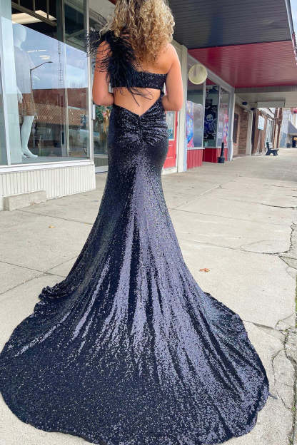 Black Sequined Long Prom Dress with Mermaid Cut and One-Shoulder Design