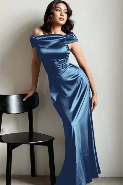 Off the Shoulder Sleeveless Long Mermaid Formal Dress With Pleated