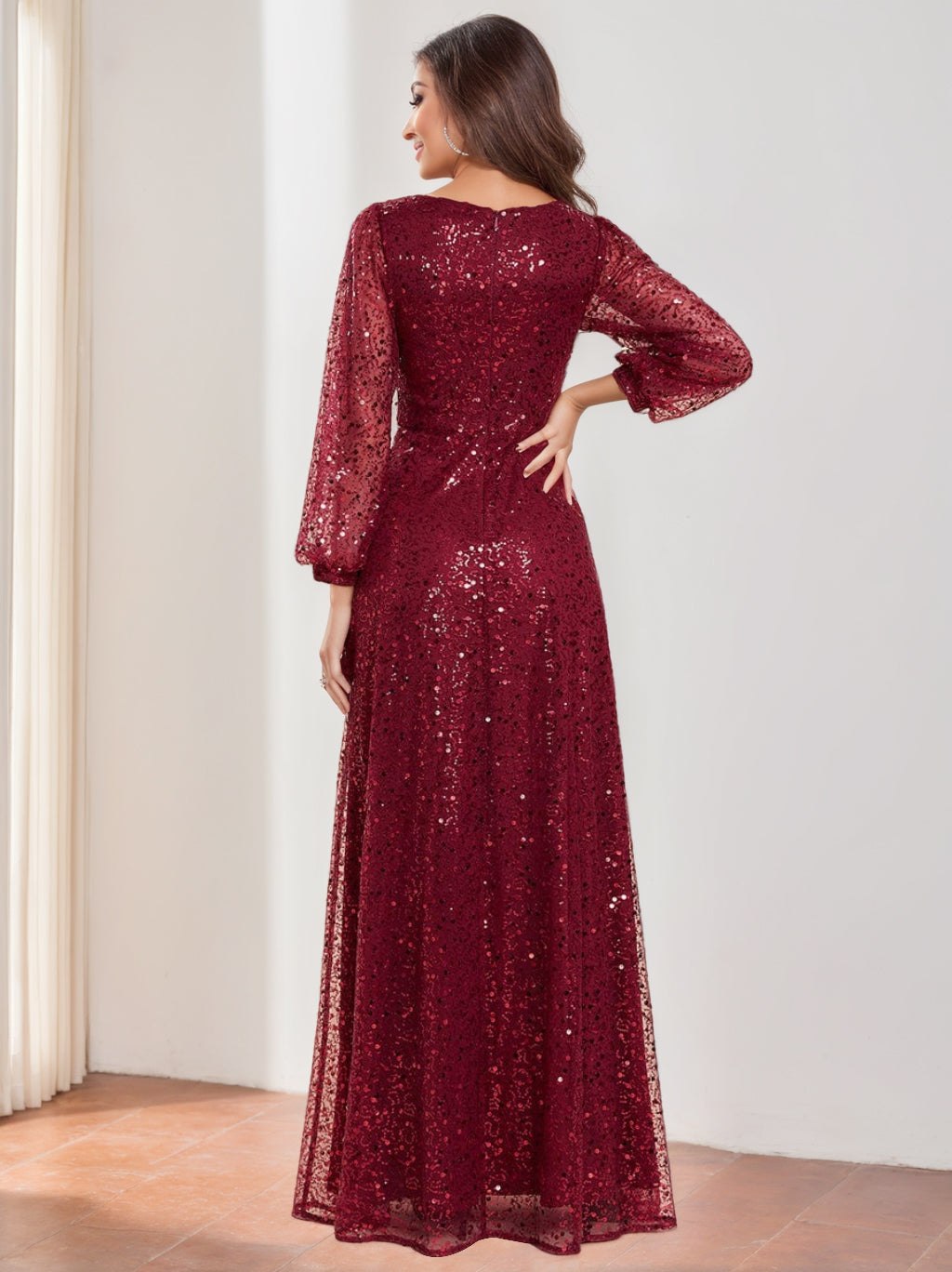 Floor-Length Sequined Mother of the Bride Dress with V-Neck and Lantern Sleeves