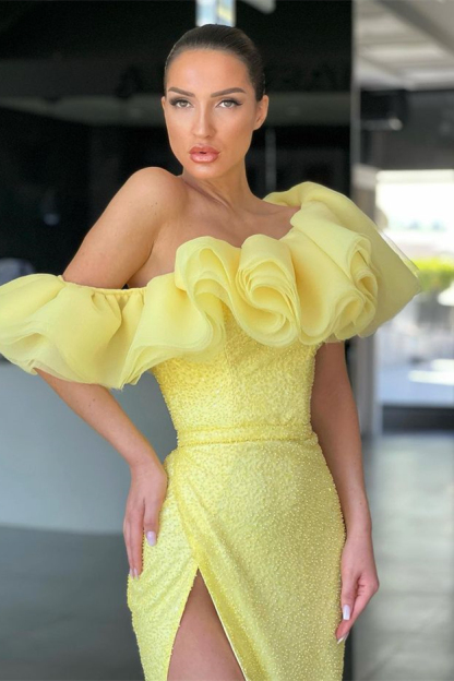 Daffodil Off-The-Shoulder Split Mermaid Evening Dress Sequins