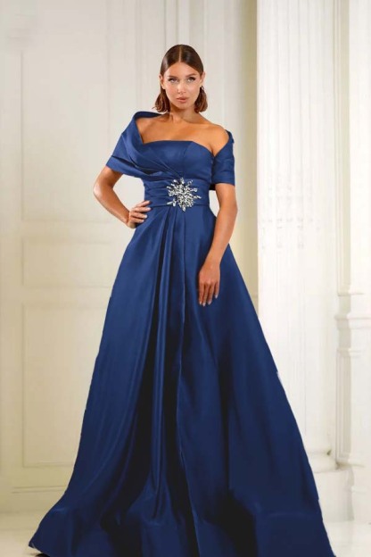 Off the Shoulder Sleeveless Long Formal Dress With Pleated Beading