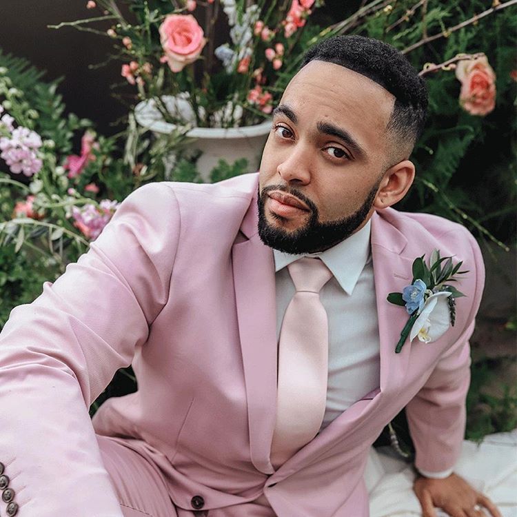 Pink Notched Lapel Two-Piece Slim Fit Dinner Prom Suits for Guys