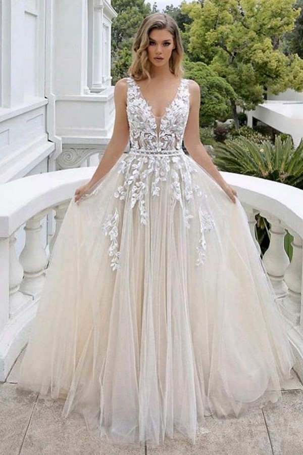 Chic Long A-Line Backless V-Neck Sleeveless Wedding Dress with Lace Tulle