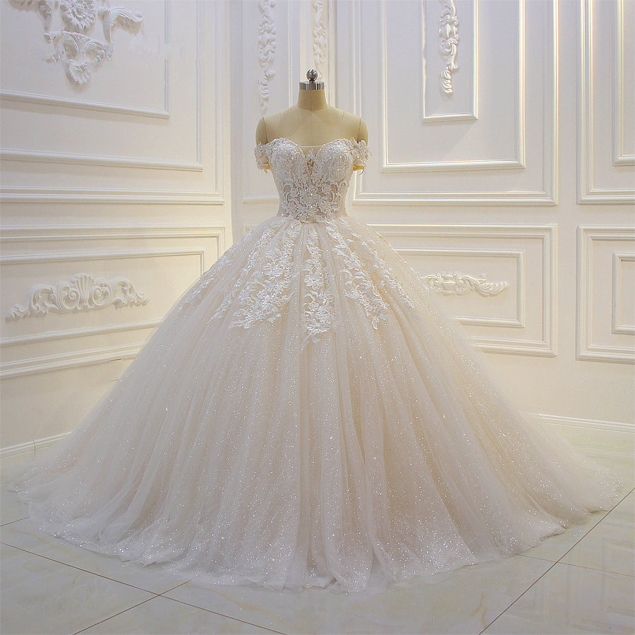 Chic Sequin Off-the-Shoulder Sweetheart Ball Gown Wedding Dress with Appliques Lace