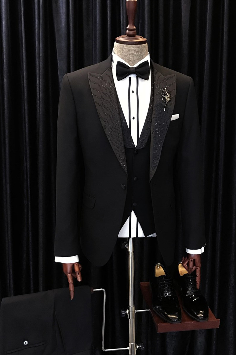 Latest Design Stylish Black Peaked Lapel Three-Piece Wedding Suits