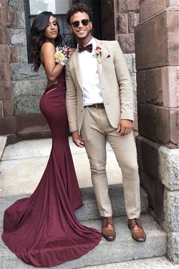 Elegant Offwhite Men's Wearhouse Wedding Suits with Plaid