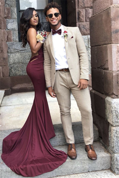 Elegant Offwhite Men's Wearhouse Wedding Suits with Plaid