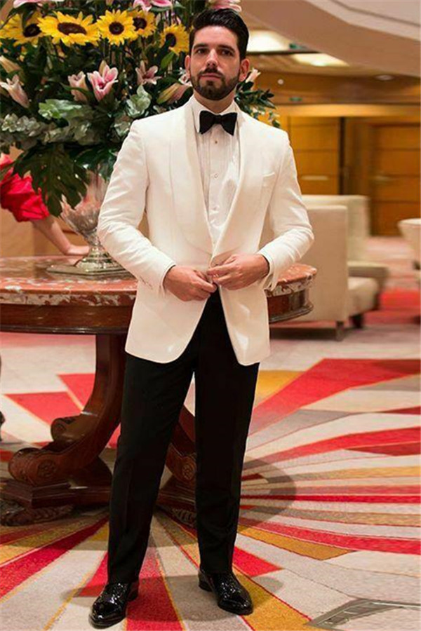 Chic White Shawl Lapel One Button Fit Men's Wedding Suit