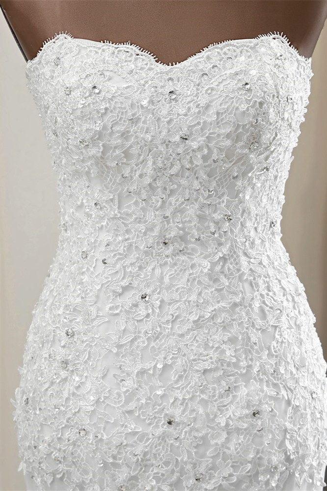 Chic Long Mermaid Strapless Lace Appliques Wedding Dress with Beadings