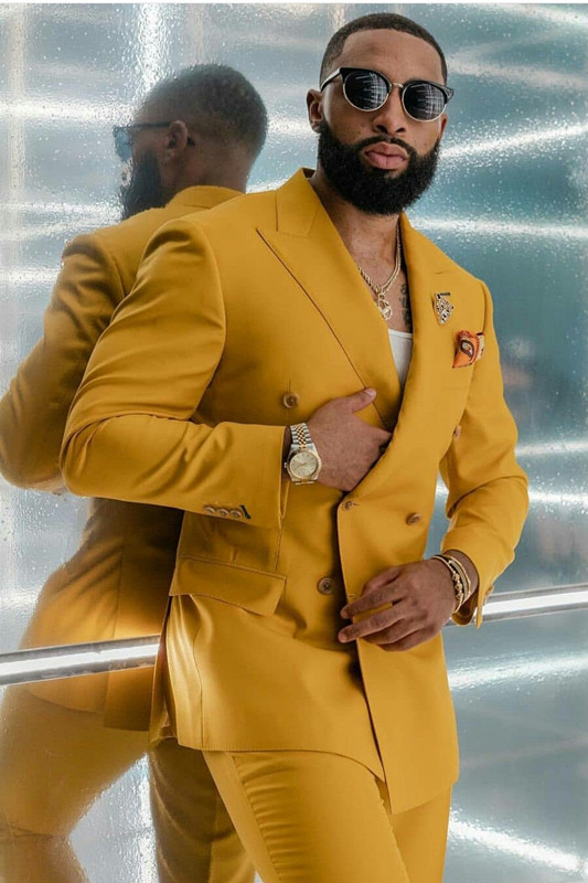 Stylish Slim Fit Yellow Double-Breasted Prom Attire for Guys