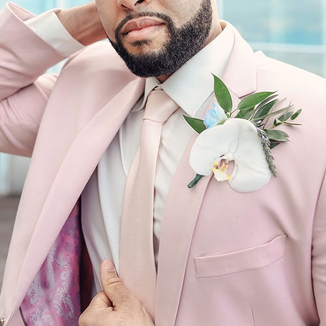 Pink Notched Lapel Two-Piece Slim Fit Dinner Prom Suits for Guys