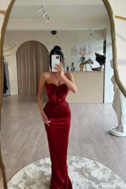 Strapless Sleeveless Long Mermaid Formal Dress With Bowknot Pleated