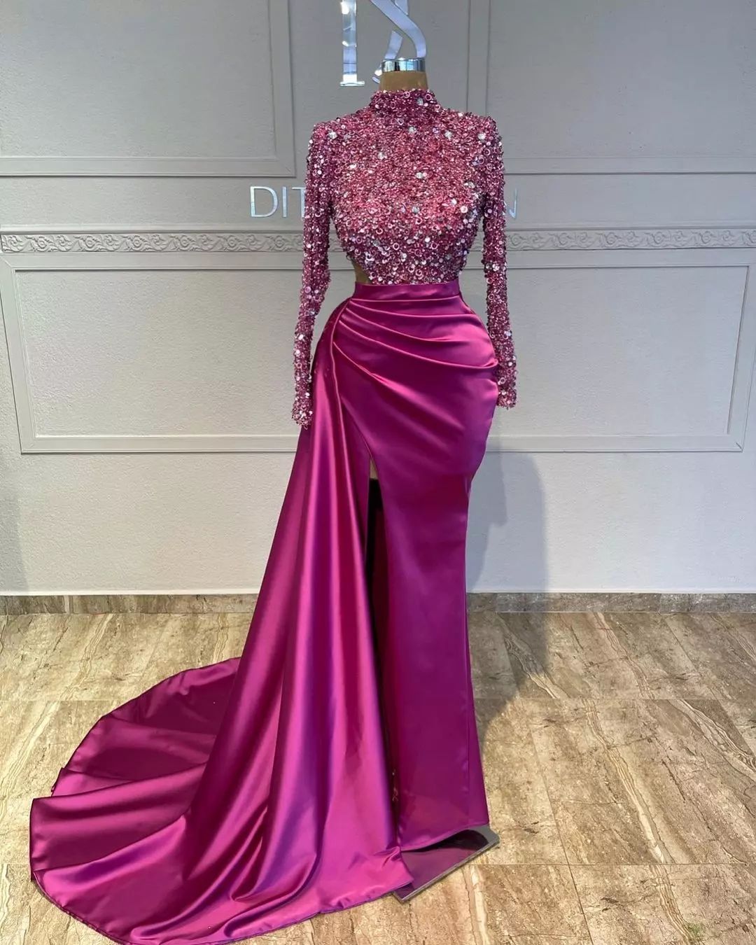 Sequins High Neck Long Sleeves Fuchsia Pleated Long Formal Dress With Split