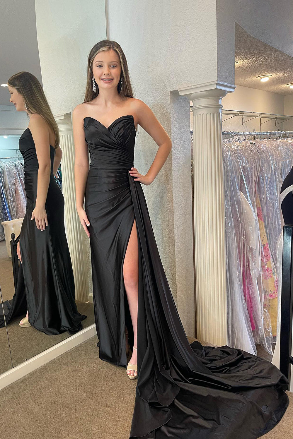 Feather-Adorned Red Prom Gown in Long Length