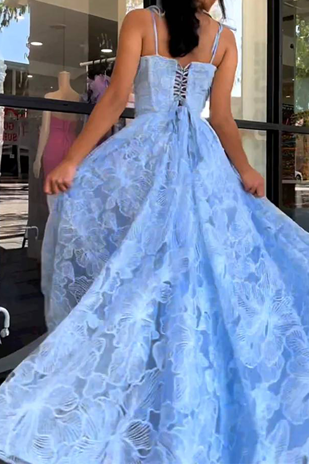 Elegant Blue Long Prom Dress with Lace and Spaghetti Straps in A-Line
