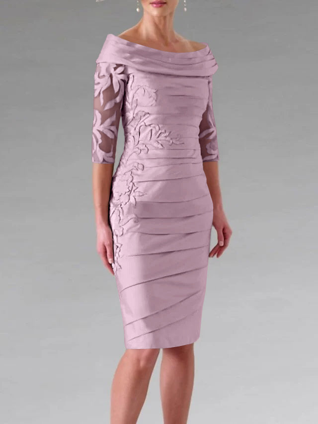 Half-Sleeve Knee-Length Sheath/Column Mother of the Bride Dress with Ruching and Appliques