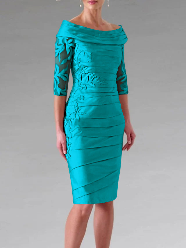 Half-Sleeve Knee-Length Sheath/Column Mother of the Bride Dress with Ruching and Appliques